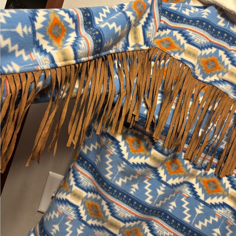 Aztec Patterned Blue Jacket - image 3